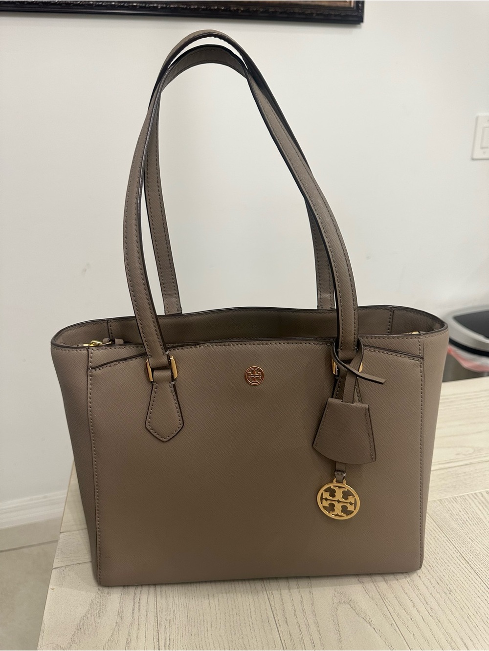 Tory Burch Olive Green Leather Tote - Picture 6 of 6